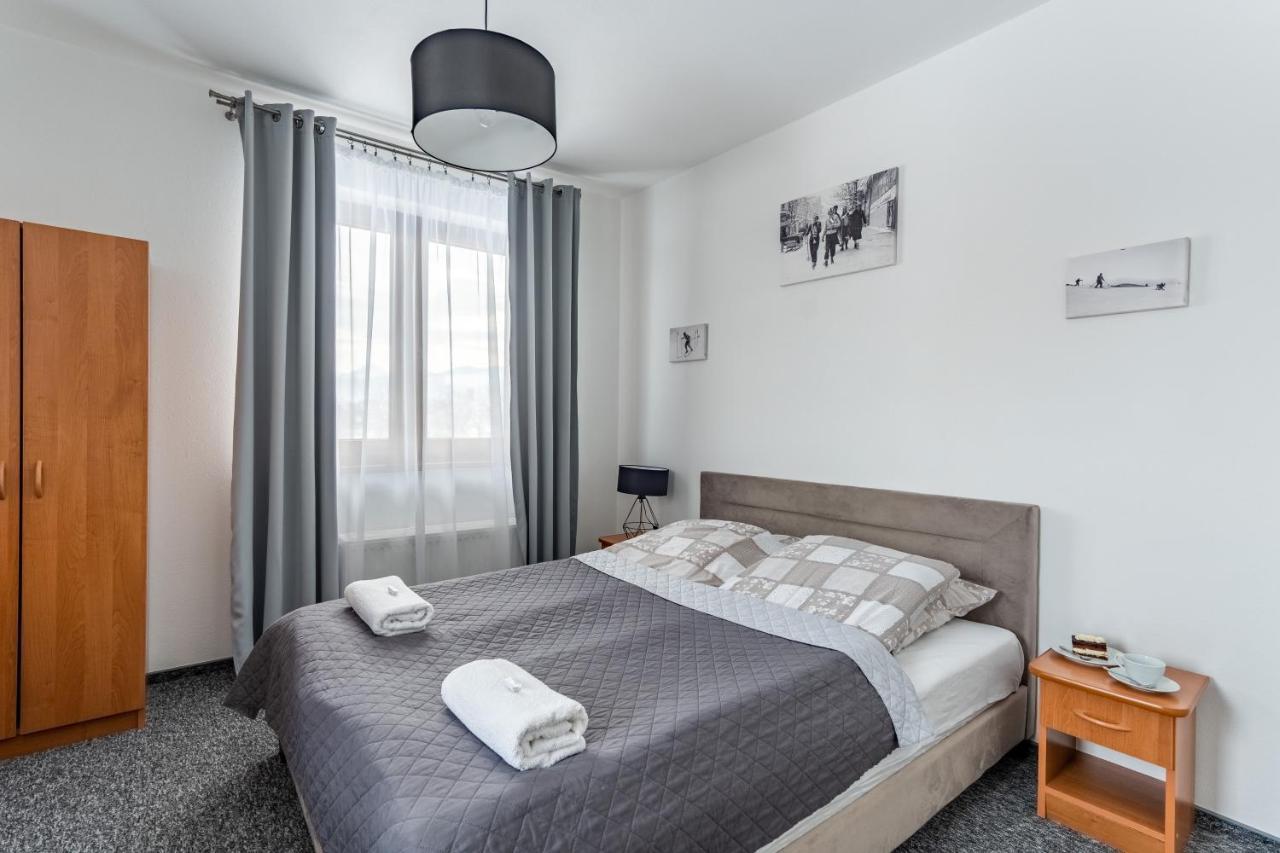 Villa 84 & Apartments Jacuzzi & Sauna Zakopane Bagian luar foto