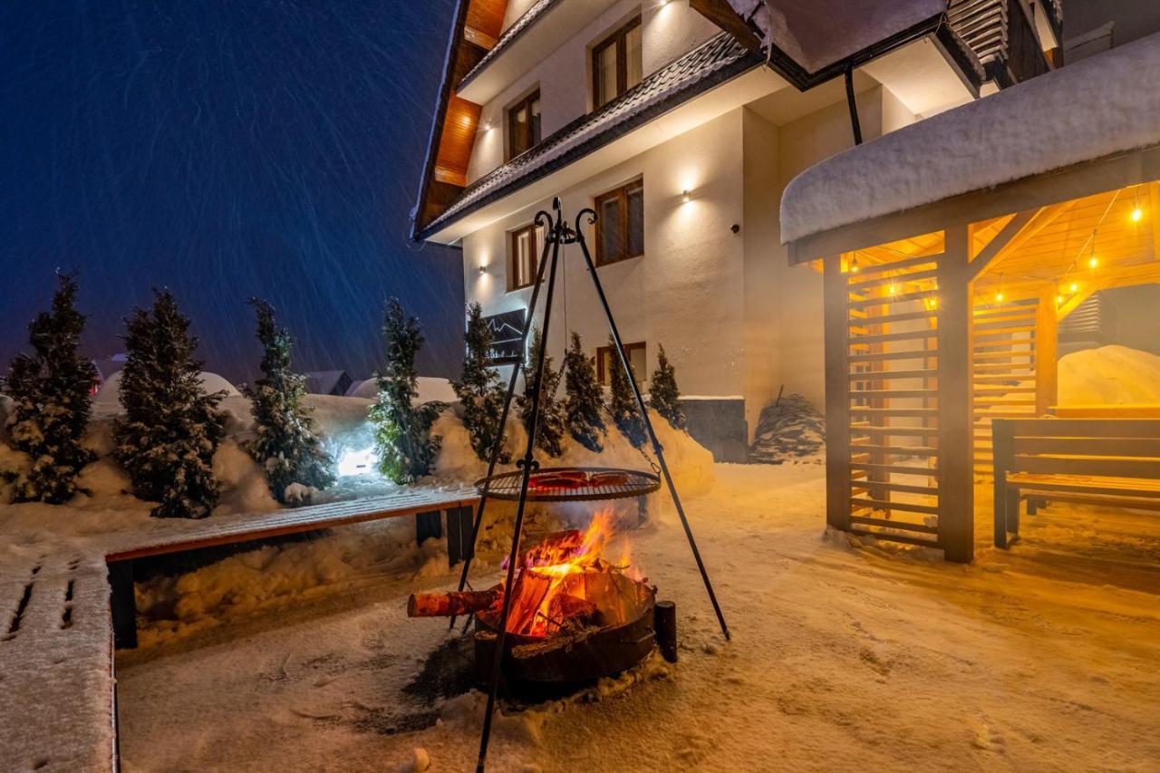 Villa 84 & Apartments Jacuzzi & Sauna Zakopane Bagian luar foto