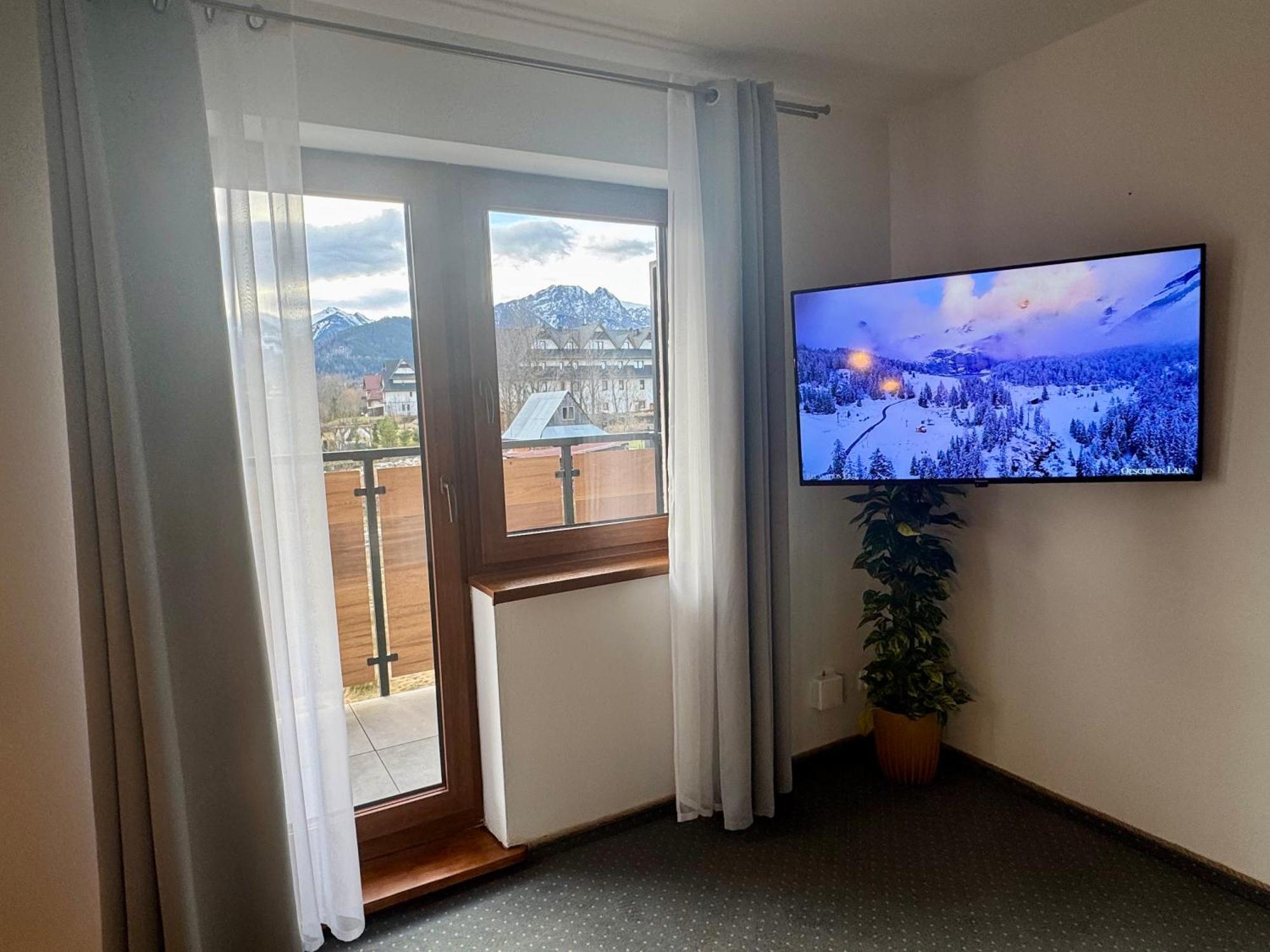 Villa 84 & Apartments Jacuzzi & Sauna Zakopane Bagian luar foto