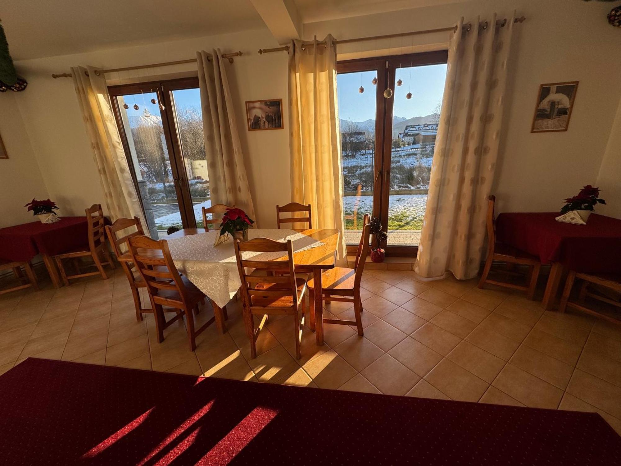 Villa 84 & Apartments Jacuzzi & Sauna Zakopane Bagian luar foto