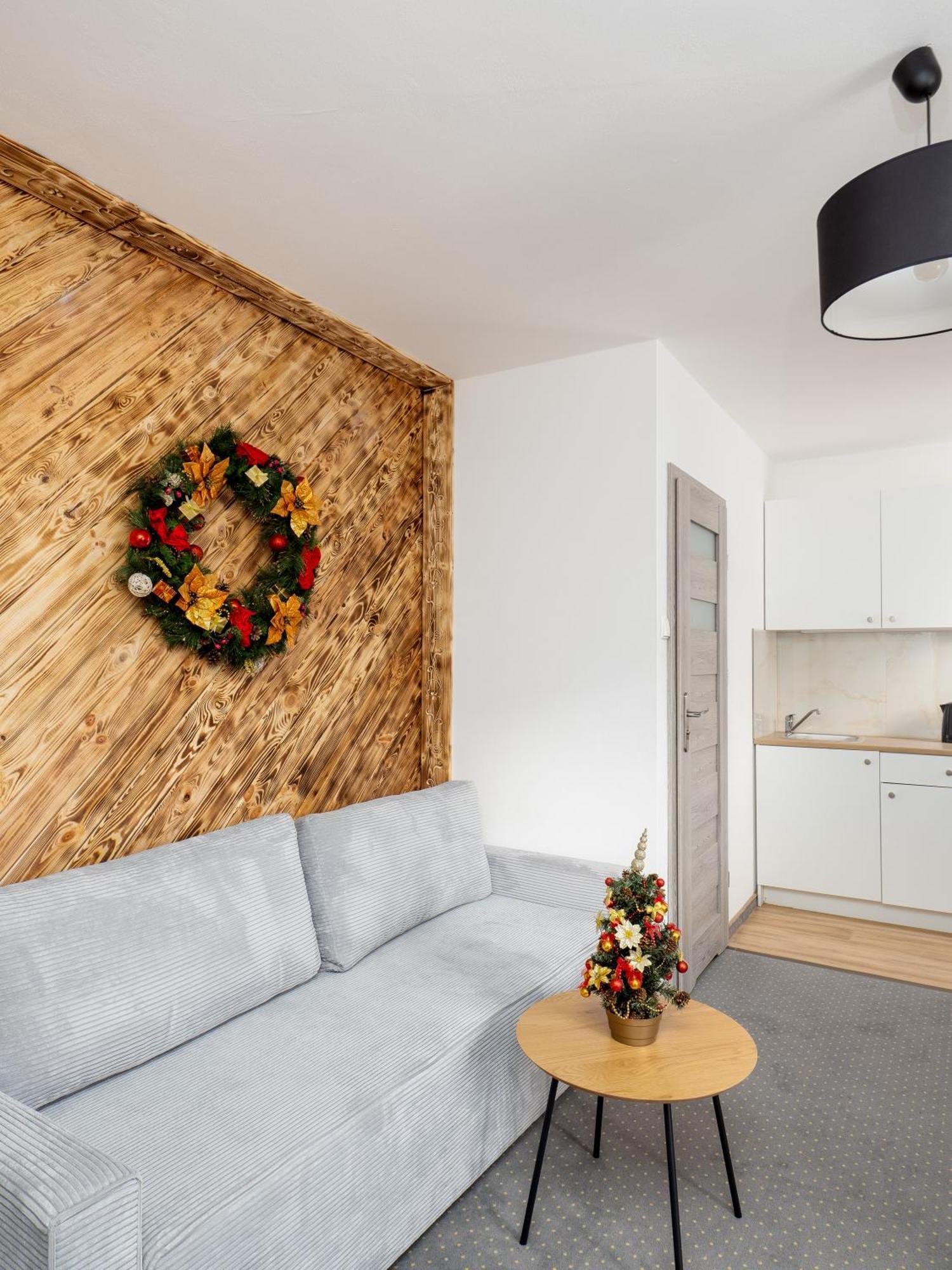 Villa 84 & Apartments Jacuzzi & Sauna Zakopane Bagian luar foto